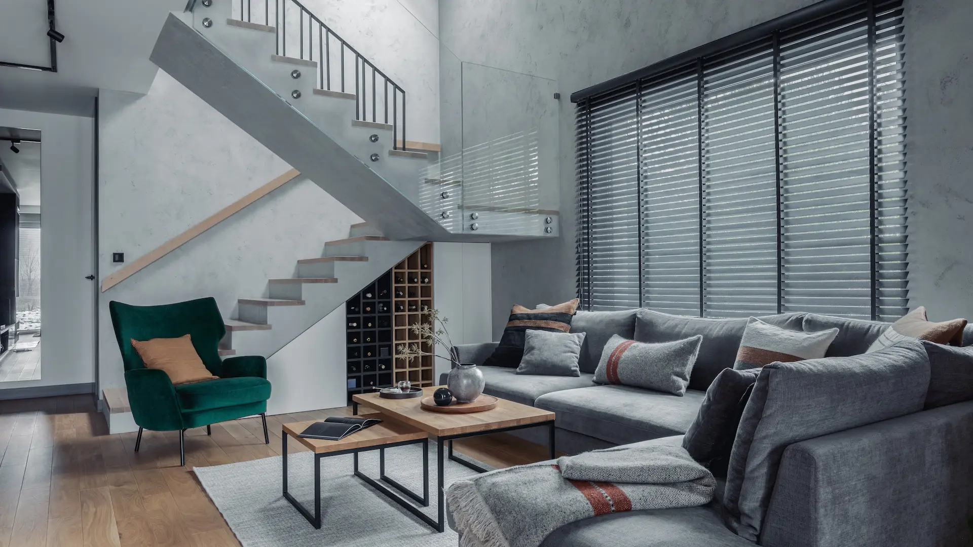 stylish-composition-of-modern-living-room-design-w-2024-10-17-13-47-42-utc.webp